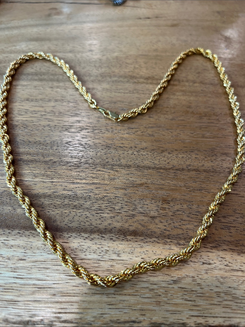 24k GP sparkling Gold Rope Chain Necklace Vintage 20 inch